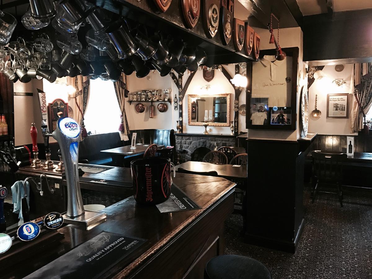 The Red Lion Inn & Restaurant Prestatyn Eksteriør billede